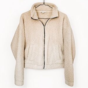 American Eagle Outfitters Cream Women's Sherpa Full Zip Up Small